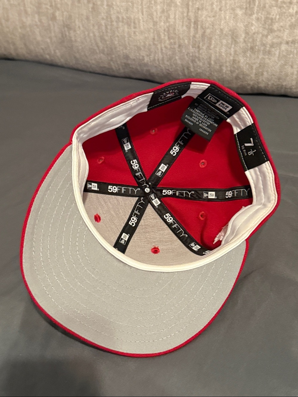 New York Yankees Hat - Picture 8 of 11